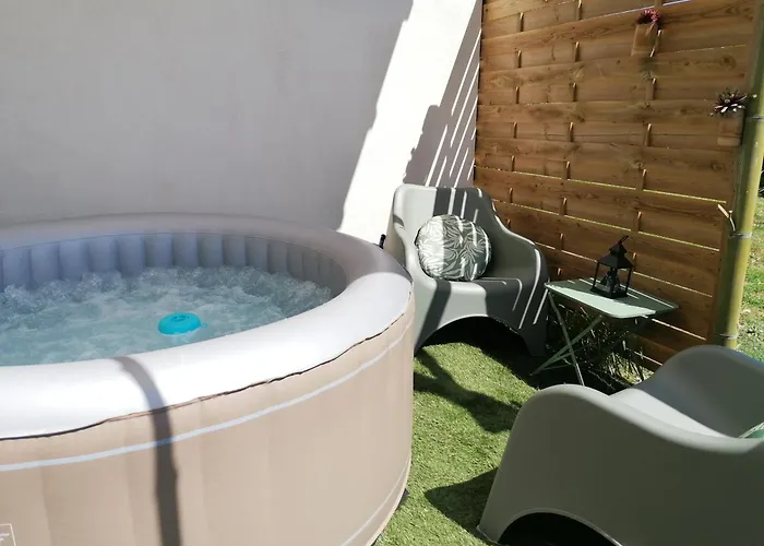 Conteneur Avec Spa Prive Face Aux Vignes